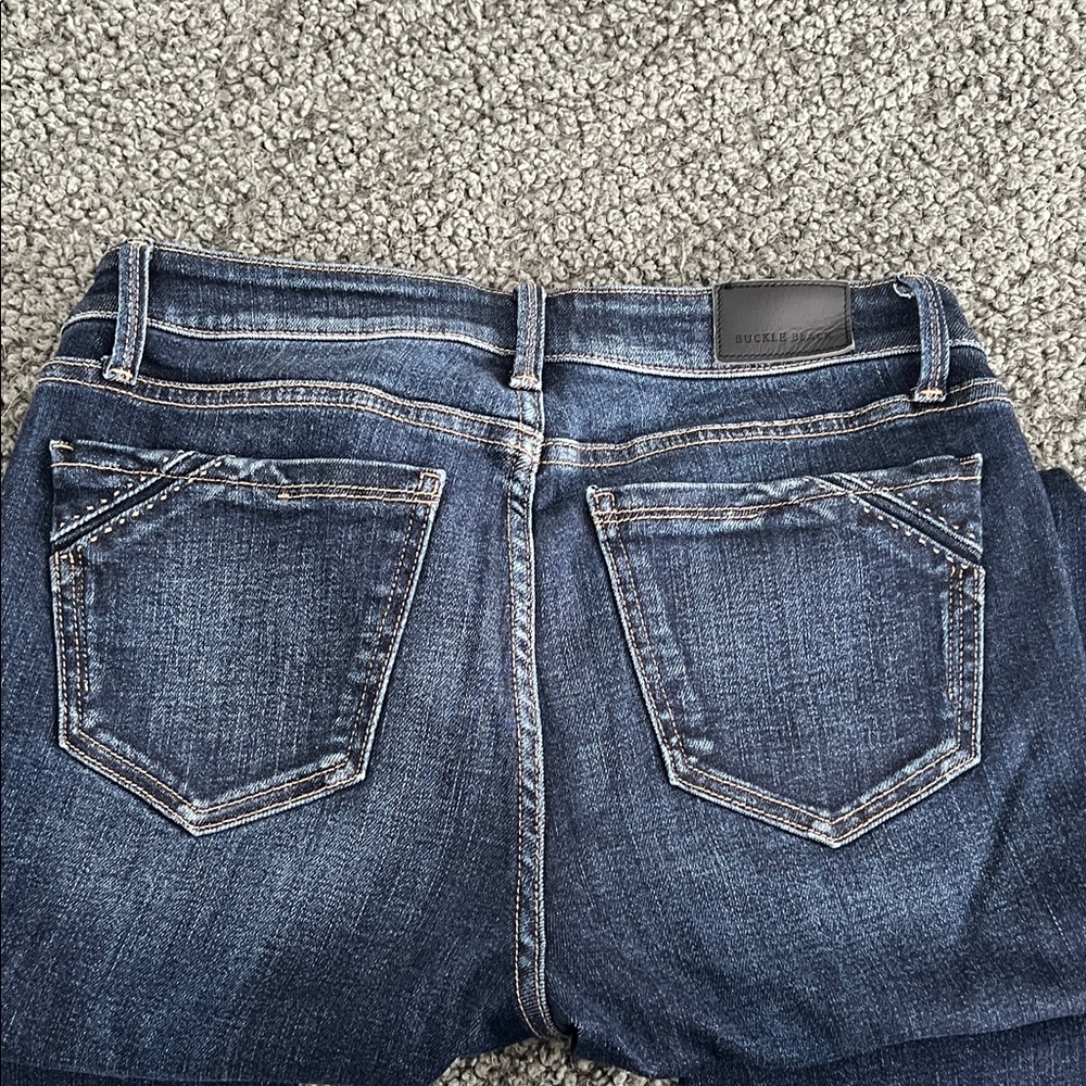 Buckle Dark Indigo Ankle Crop Jeans - Blue - Picture 4 of 5